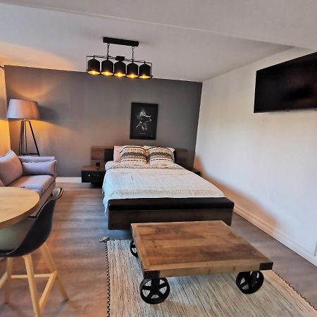 Studio Tres Chaleureux Entierement Refait A Neuf Μουλέν Εξωτερικό φωτογραφία