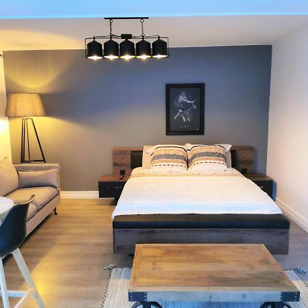 Studio Tres Chaleureux Entierement Refait A Neuf Μουλέν Εξωτερικό φωτογραφία
